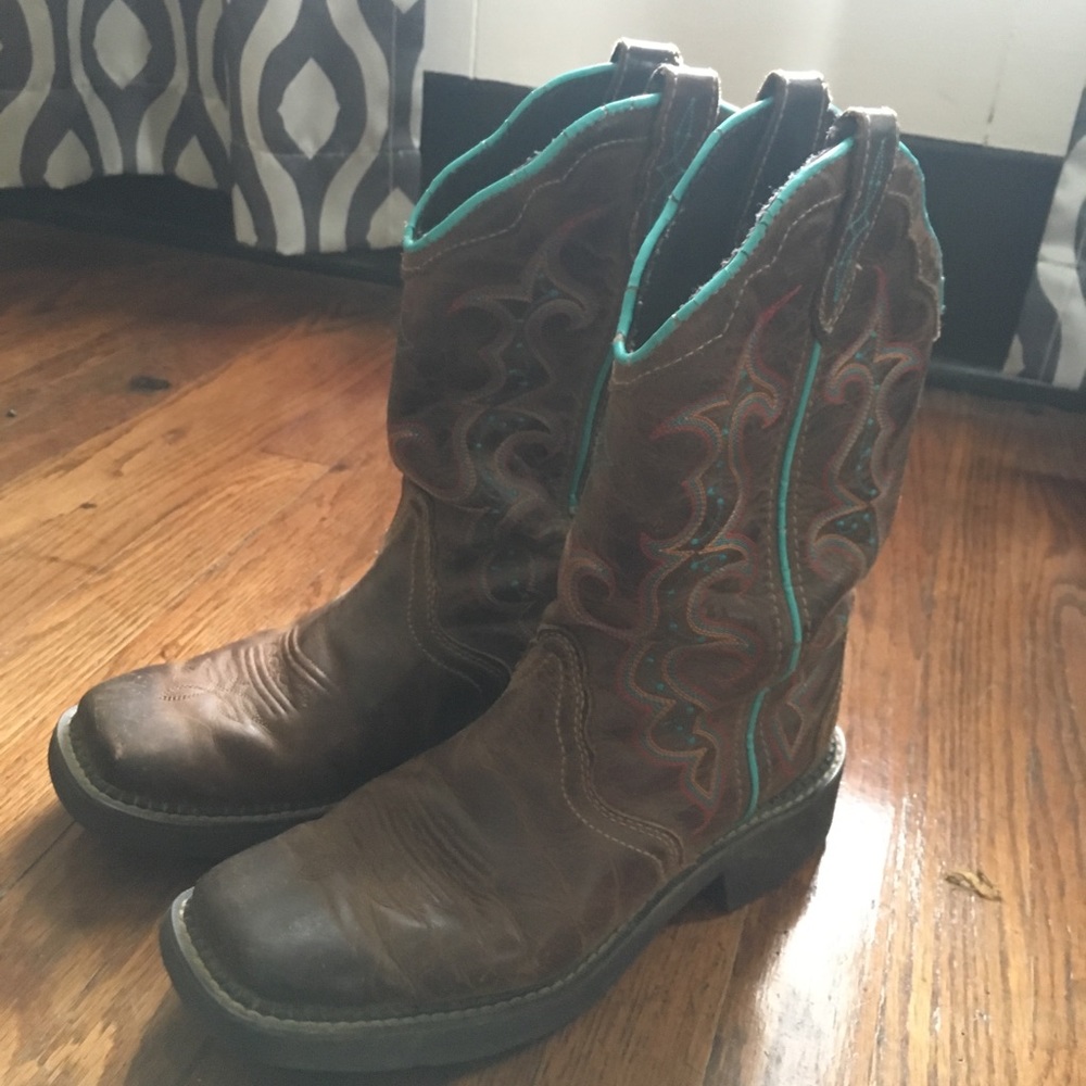 Women’s Justin boots